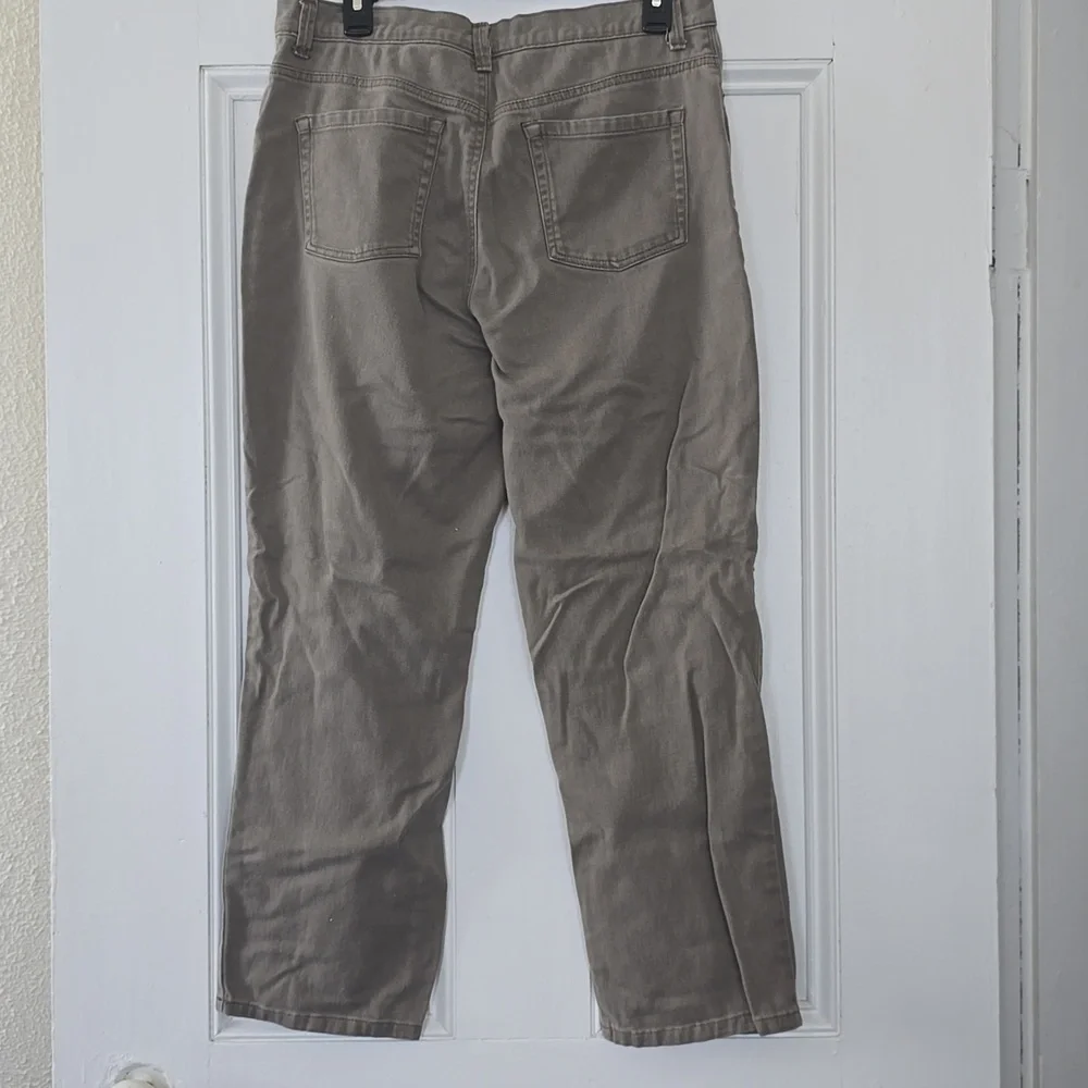 Gloria Vanderbilt Women's Khaki Chinos - Picture 3 of 4